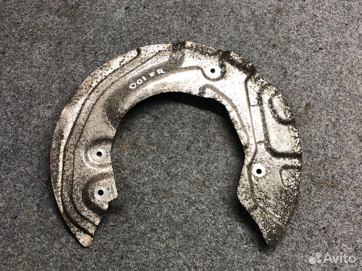 Защитный кожух передний правый бмв