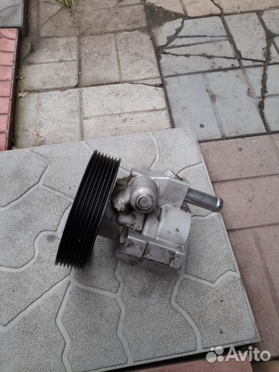 Гидровлическое усиление руля на автомобиль рено