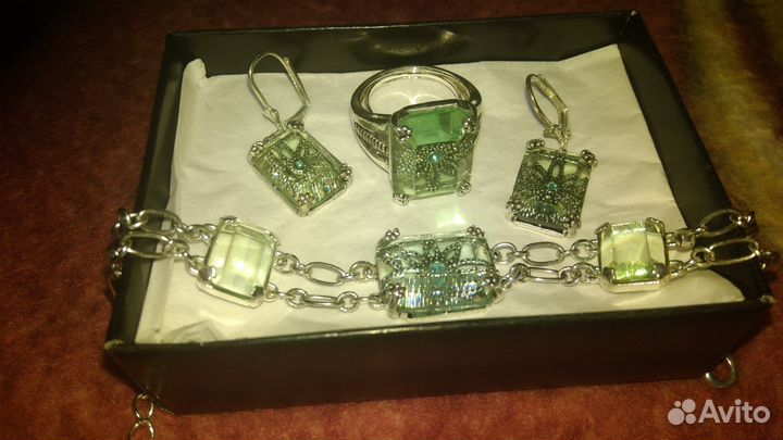 Комплект украшений