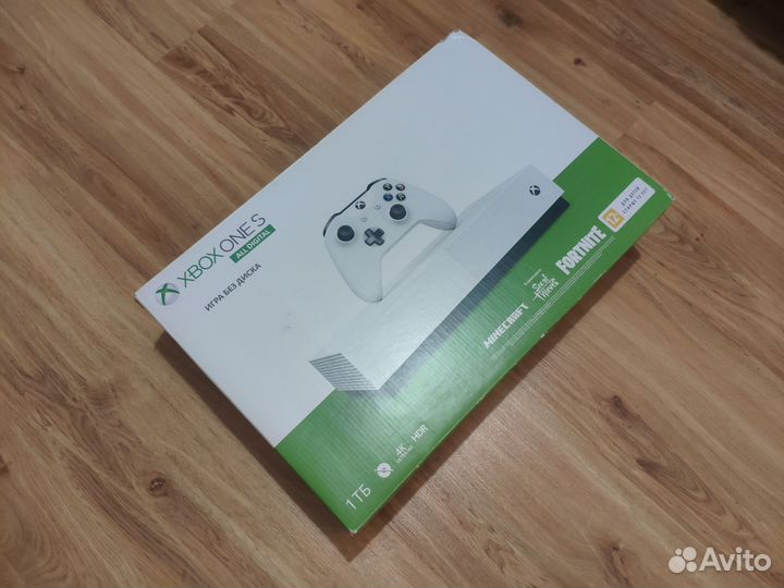 Xbox One S 1tb all digital 250 игр по Gamepass