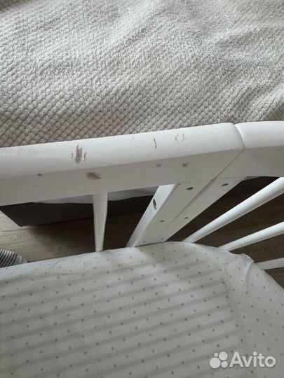 Детская кроватка с маятником круглая