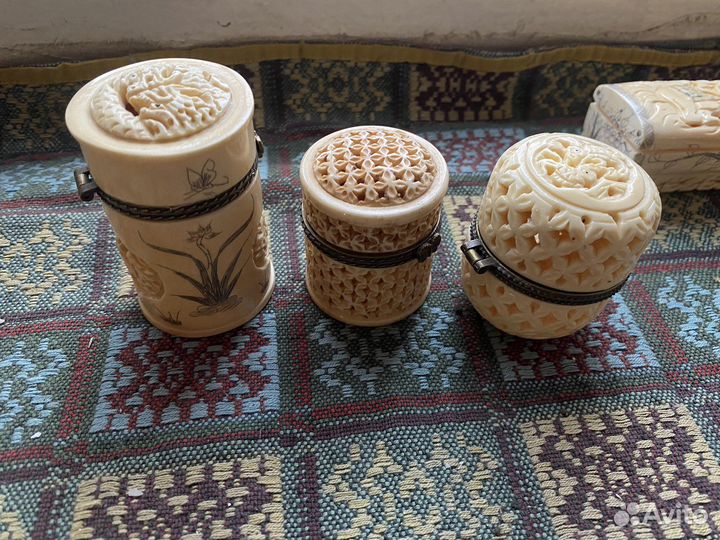 Шкатулки костяные