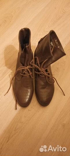 Ботинки женские