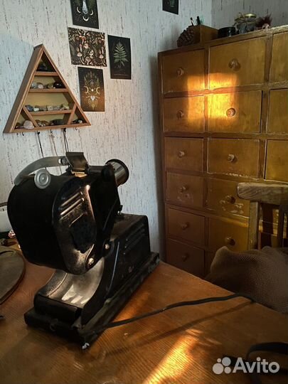 Старинный фильмоскоп фгк-49 СССР