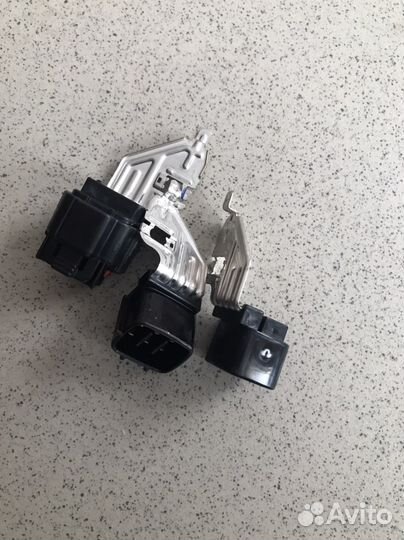 Датчик передней массы камри V70 V75