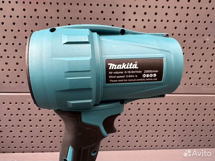 Воздуходувка аккумуляторная Makita