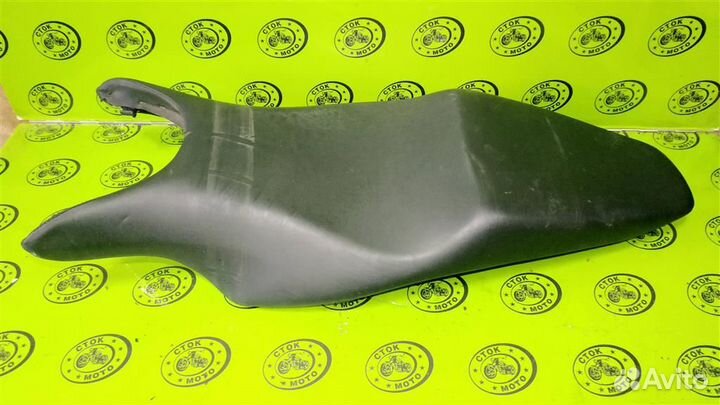 Сиденье Honda VFR800F2