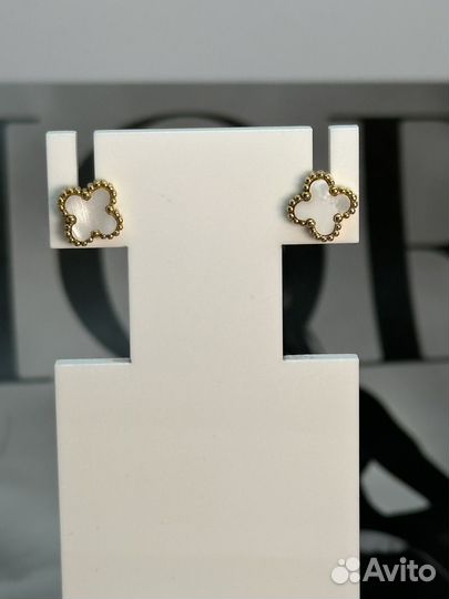 Серьги гвоздики в стиле Van Cleef