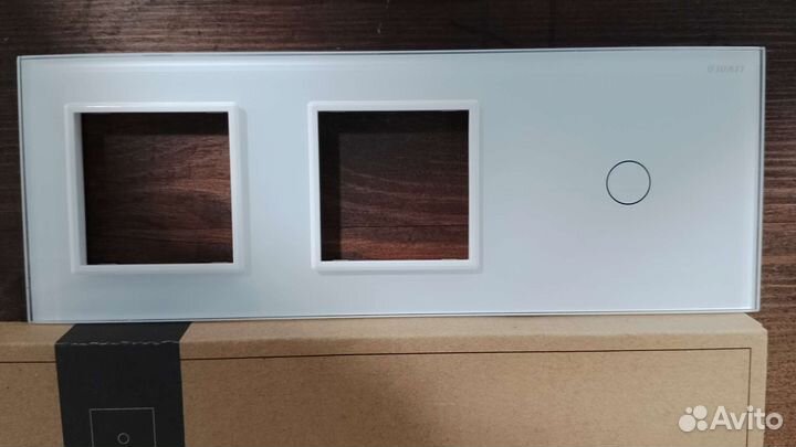 Рамки для розеток / сенсорные выключатели