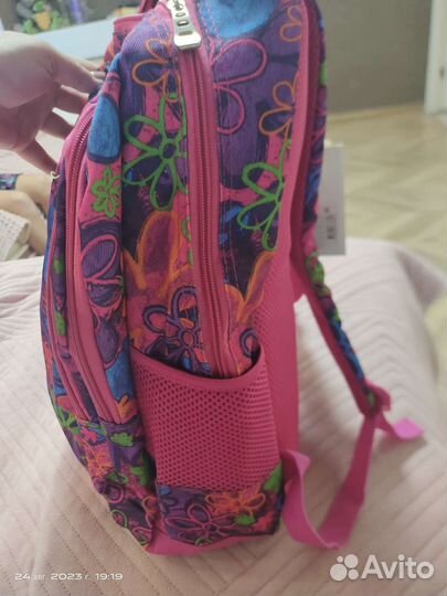Рюкзак школьный для девочки новый