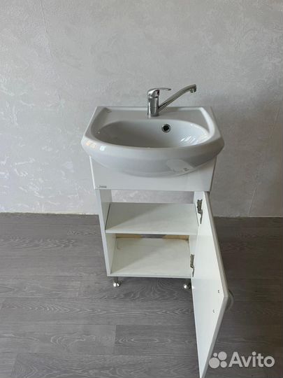 Тумба для ванной бу