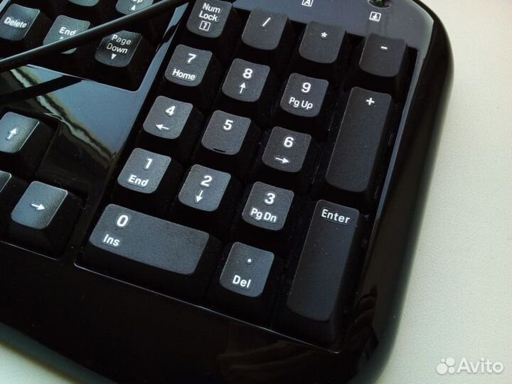 Клавиатура logitech (разъём ps/2)