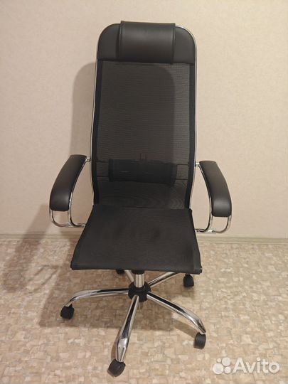 Компьютерное кресло