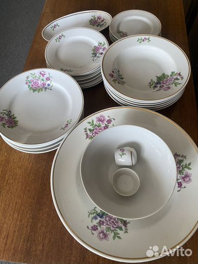 Сервиз столовый