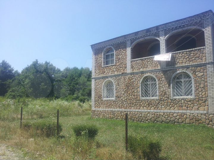 Дом 200 м² на участке 15 сот.