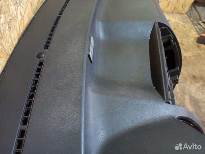 Торпедо с подушкой Hyundai Tucson 1