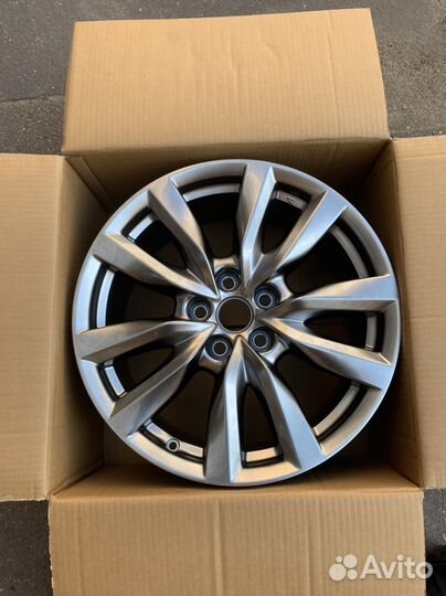 Mazda Kia Hyundai новые 18 диски оригинал