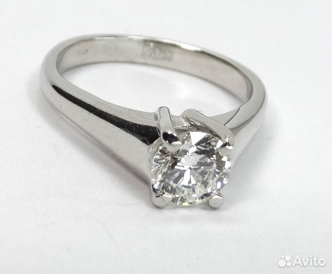 Золотое кольцо с бриллиантом 0.82 ct р 17. Сертифи