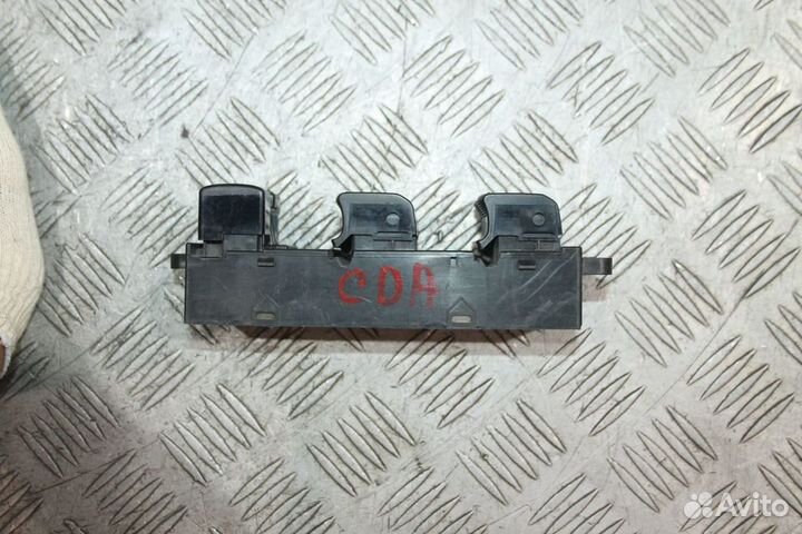 Кнопки стеклоподъемника перед прав Impreza GD GG