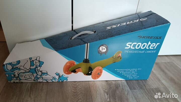 Новый Самокат трехколесный Kreiss
