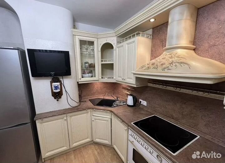 Кухонные гарнитуры