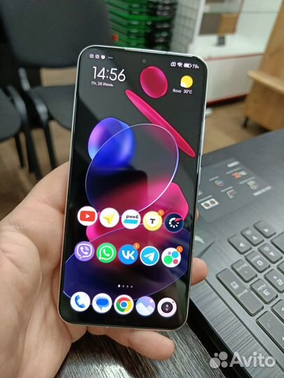 Xiaomi 13, 8/256 ГБ