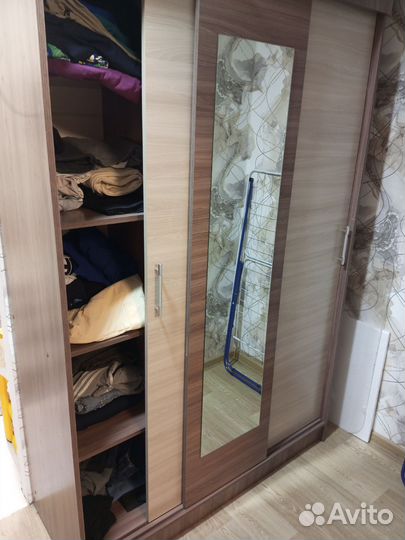Шкаф купе с зеркалом бу
