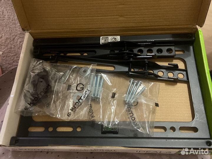 Кронштейн для телевизора новый