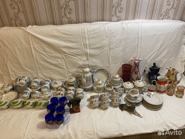Фарфоровый Чайный сервиз вазы и тд СССР