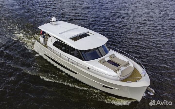 Роскошная яхта