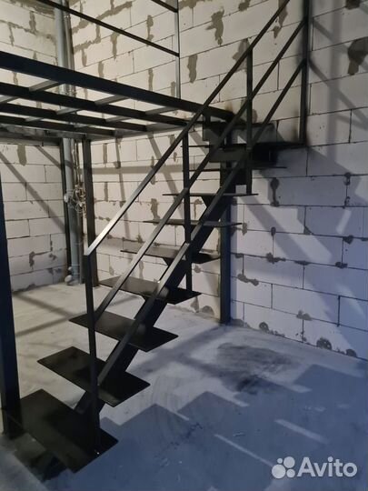 Лестница металлическая. Монтаж за 1 день