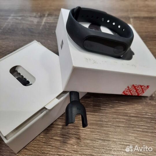 Фитнес tracker xiaomi Mi 2
