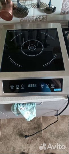 Индукционная плита 3.5 квт бу
