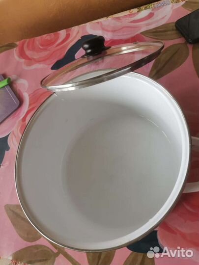 Сковорода и крышки, кастрюли алюминевые