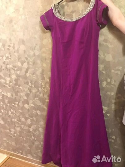 Платье вечернее