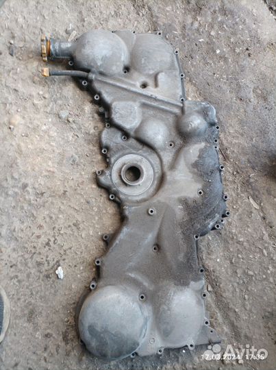 Передняя крышка грм Субару EZ30