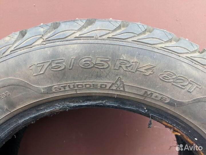 Sava Eskimo Stud 175/65 R14