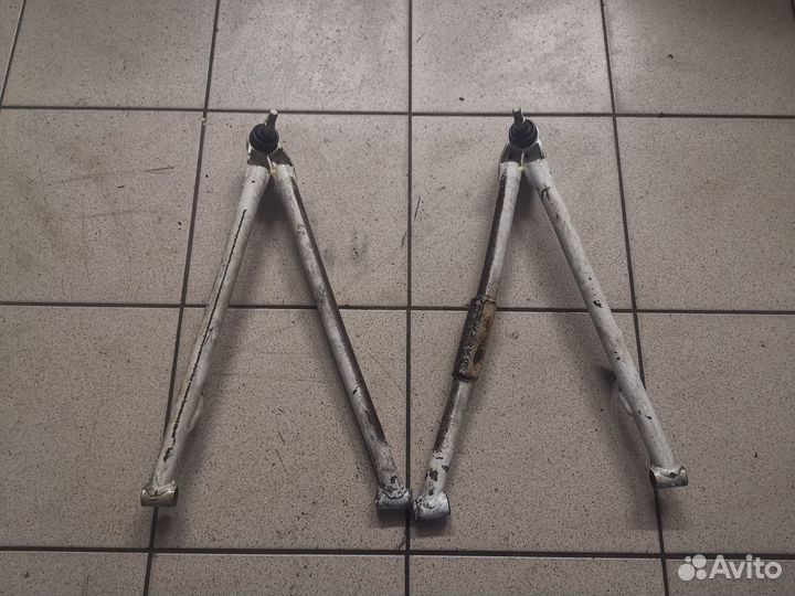 Рычаг нижний Arctic Cat xf800