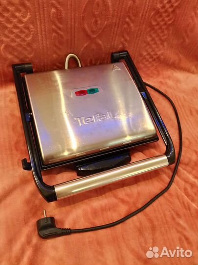 Электрогриль Tefal GC241D