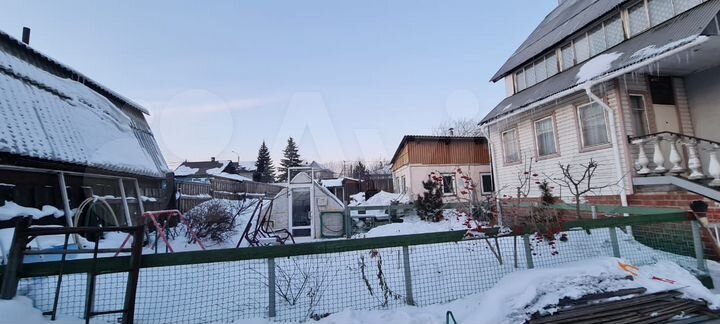 Коттедж 302 м² на участке 6,7 сот.