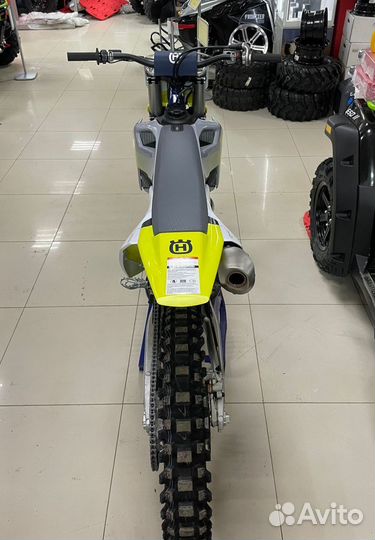 Мотоцикл Husqvarna FC 450 2024 в наличии