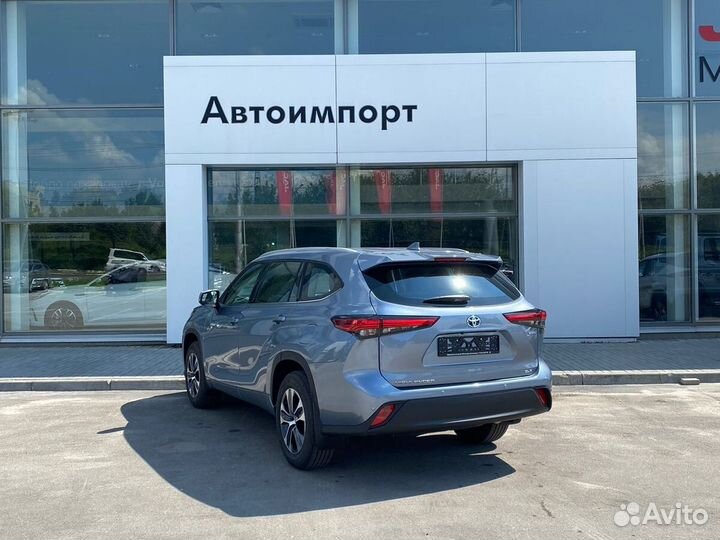 Toyota Highlander 2.5 AT, 2022