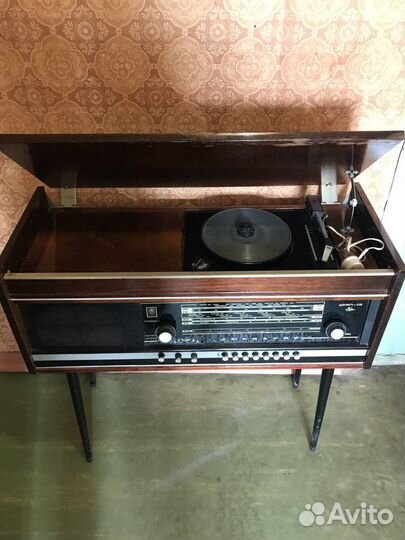 Радиола Урал 112