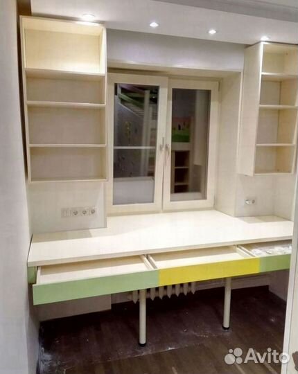 Рабочая зона у окна для двоих aa 174