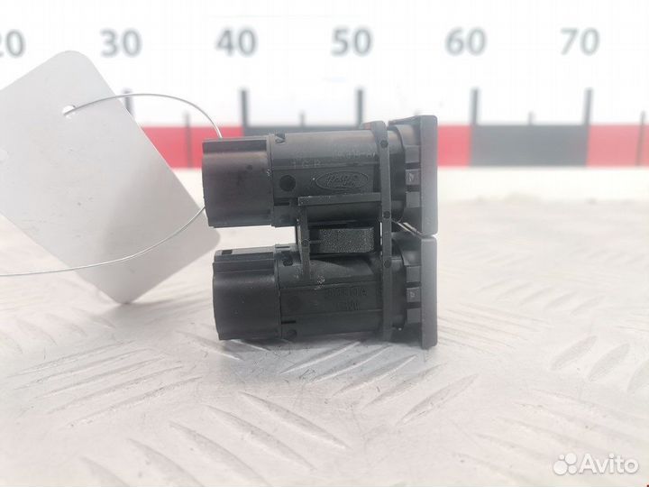 Кнопка обогрева сидений для Ford Focus 1 1117408