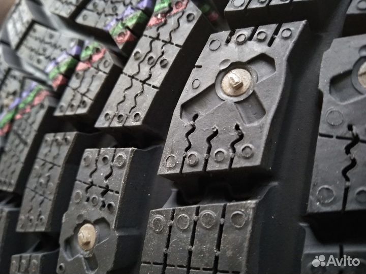 Continental IceContact 3 205/50 R17 93T