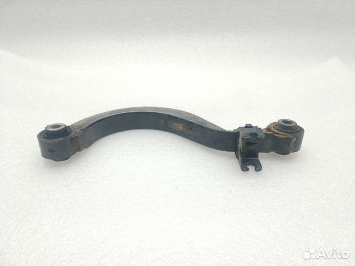 Рычаг поперечный задний Volkswagen Passat B7 cdab