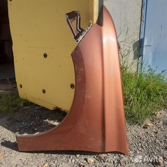 Крыло оутлендер 3