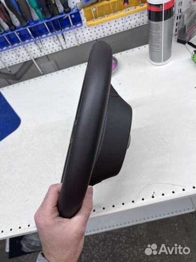 Руль touareg nf обогрев коричневый