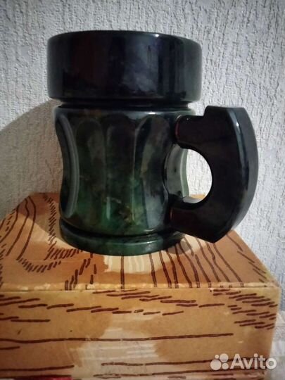 Кружка из нефрита (полудрагоценный камень)